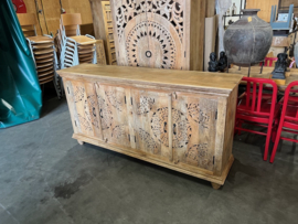 Uniek Nieuw Dressoir IBiza/Boho met de hand uitgesneden