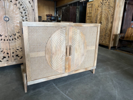 Kast/Dressoir Hout en Webbing mooi in Ibiza/Boho interieur