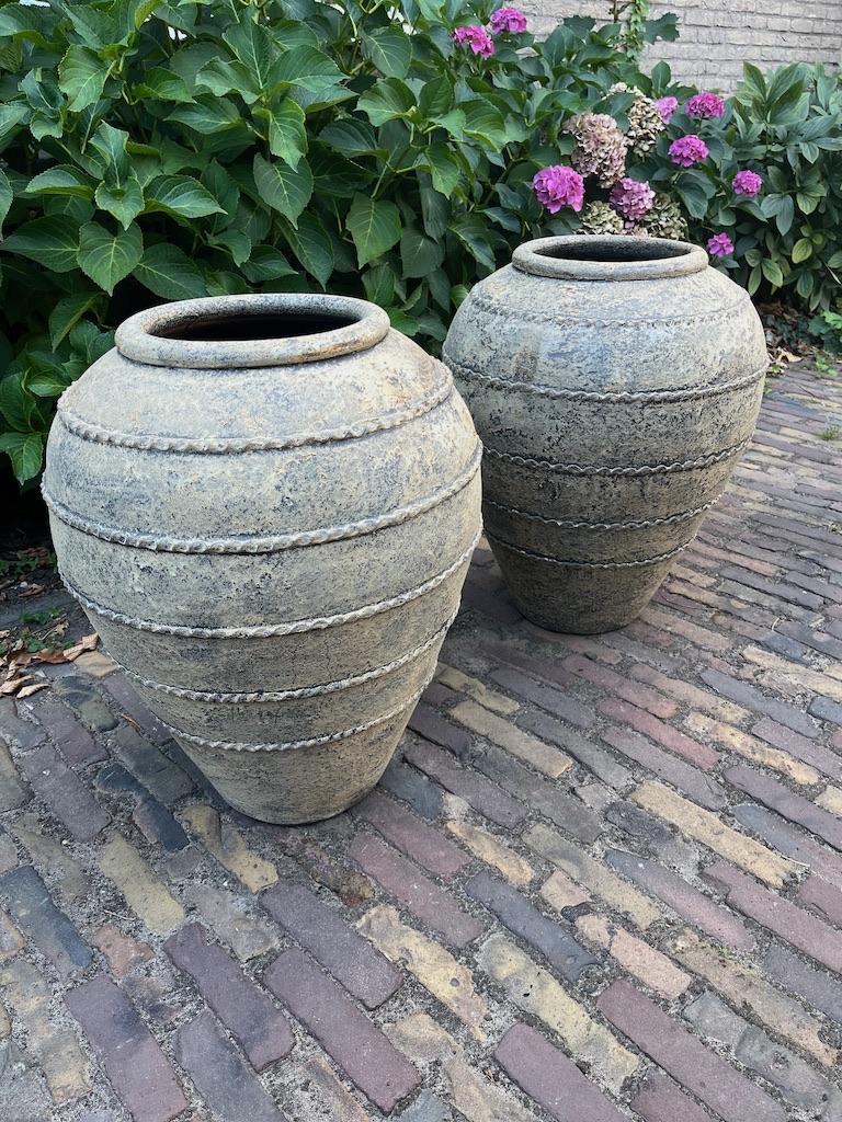 Prachtige Stenen Kruiken mooie grote exemplaren