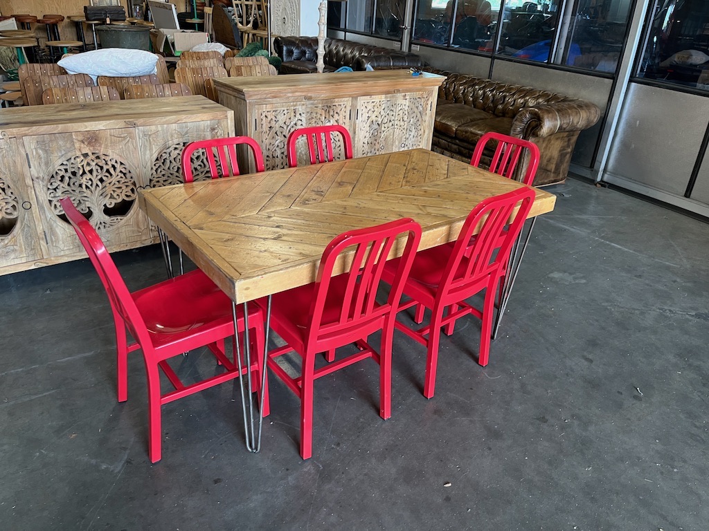 Industriele Tafel 140 cm lang en 80 cm breed