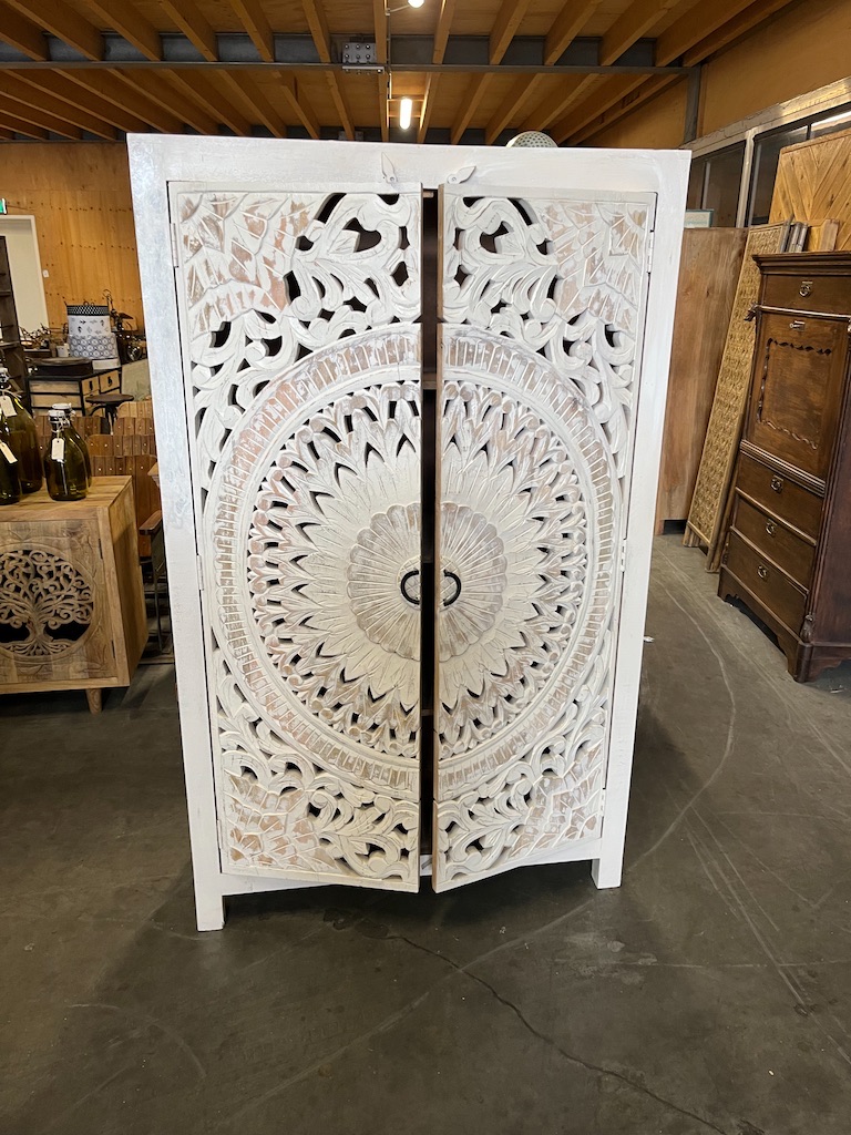 Kast/Buffetkast Houtsnijwerk Ibiza/Boho pracht exemplaar