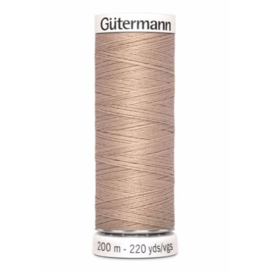 Gutermann allesnaaigaren 422