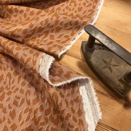 Linnen viscose blend leopard blush