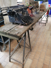 Industrial rustic scaffold (side) table