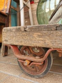 Industrial coffeetable