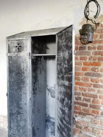 Industrial riveted steel locker