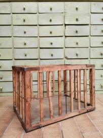 Industrial storage crate