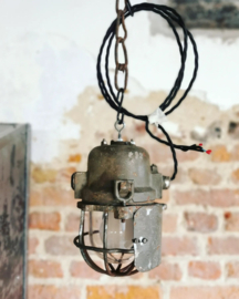 Industrial bully lamp