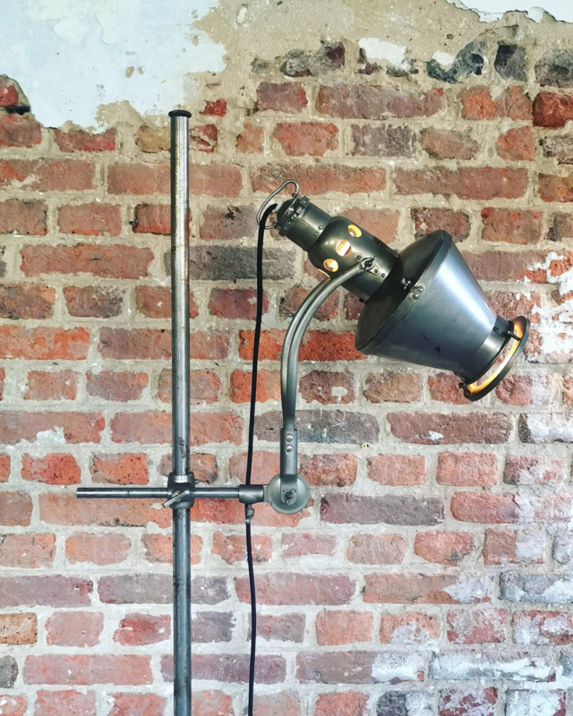 Industrial Hanau Quartz lamp