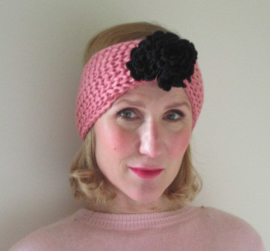 WOOLEN HAIRBAND PINK WITH BLACK FLOWER