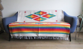 FIESTA BLANKET. WHITE