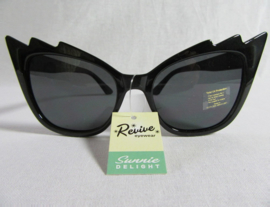 GOTHAM CAT SUNGLASSES. BLACK