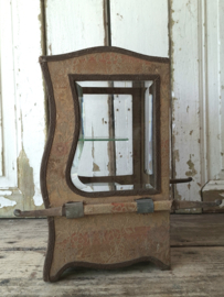 Vitrine Koets