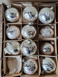 Set Kerstballen 11st.
