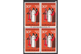 Suriname NVPH 599 Postfris (30 + 15 cent) (Blokje van vier) Paaszegels 1973