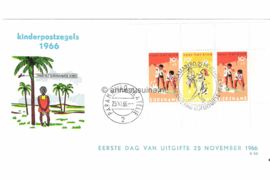 Suriname NVPH E50a (Uitgave met meisje onder palmboom) Onbeschreven 1e Dag-enveloppe Kinderpostzegels. Verschillende feesten. Blok 1966