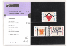 Nederland NVPH M70 (PZM70) Postfris Postzegelmapje Kinderzegels 1989