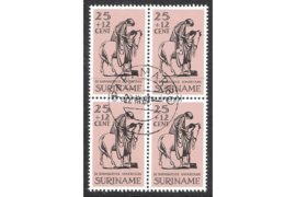 Suriname NVPH 473 Gestempeld (25 + 12 cent) (Blokje van vier) Paaszegels 1967