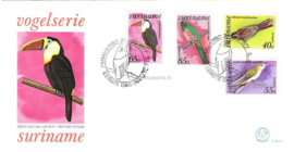 Republiek Suriname Zonnebloem E14 C en D Onbeschreven 1e Dag-enveloppe Luchtpostzegels Tropische vogels op 2 enveloppen 1977