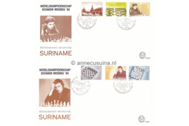 Republiek Suriname Zonnebloem E84 A en B Onbeschreven 1e Dag-enveloppe Het Werelskampioenschap schaken tussen Karpov en Kasparov in Moskou op  2 enveloppen 1984