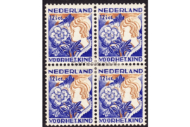 Nederland NVPH 251 Ongebruikt (12 1/2+3 1/2 cent) (Blokje van vier) Kinderzegels 1932