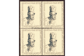 Nederland NVPH 671 Postfris (2 + 3 cent) (Blokje van vier) Zomerzegels (Rembrandt) 1956