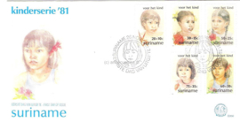 Republiek Suriname Zonnebloem E56 Onbeschreven 1e Dag-enveloppe Toeslag Kindzegels 1981