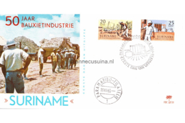 Suriname (Palmboom) NVPH E51 (E51P) Onbeschreven 1e Dag-enveloppe 50 jaar Bauxietindustrie 1966