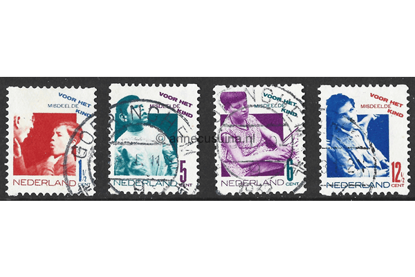 Nederland NVPH R90-R93 Gestempeld FOTOLEVERING Tweezijdige hoekroltanding Kinderzegels 1931