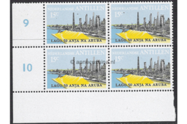 Nederlandse Antillen NVPH 492 Postfris (15 cent) (Blokje van vier) HOEKSTUK 50 jaar olie-industrie Aruba 1974