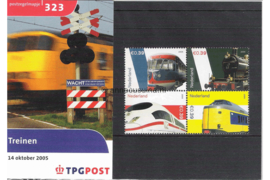 Nederland NVPH M323 (PZM323) Postfris Postzegelmapje Treinen 2005