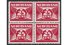 Nederland NVPH 388 Postfris (25 cent) (Blokje van vier) Vliegende duif 1941