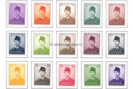 Indonesië Zonnebloem 81-95 Postfris Frankeerzegels met beeltenis van president Soekarno 1951