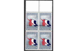 Nederlandse Antillen NVPH 630 Postfris (15+10 cent) (Blokje van vier) MET VELRAND 50 jaar Vrijwilligers Korps Curaçao 1979