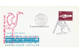 Nederlandse Antillen NVPH E26a (Uitgave met roze flamingo) Onbeschreven 1e Dag-enveloppe Opening Hotel Bonaire 1963