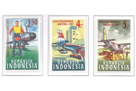 Indonesië Zonnebloem 580-582 Postfris De nationale Dag van de Luchtvaart 1967