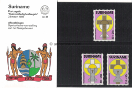 Republiek Suriname Zonnebloem Presentatiemapje PTT nr 41 Postfris Postzegelmapje Met toeslag als Paasweldadigheidszegels 1988