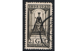 Nederland NVPH 130 Gestempeld FOTOLEVERING (2 1/2 gulden) 25 jarig regeringsjubileum koningin Wilhelmina 1923