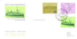 Republiek Suriname Zonnebloem E17 A en B Onbeschreven 1e Dag-enveloppe Stoombootpassagiersverbinding tussen Nederland en Suriname op 2 enveloppen 1977