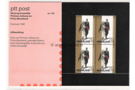 Nederland NVPH M43 (PZM43) Postfris Postzegelmapje Jubileumzegel, 50 jaar huwelijk 1987