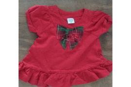 Setje bestaande uit shirtje rood, korte mouw en legging Schotse ruit