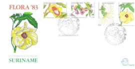 Republiek Suriname Zonnebloem E67 A, B en C Onbeschreven 1e Dag-enveloppe Bloemenzegels Maria Sibylle Merian op 3 enveloppen 1983