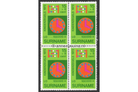 Suriname NVPH 587 Postfris (15 + 8 cent) (Blokje van vier) Kinderzegels, onderwijs 1972