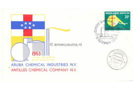 Nederlandse Antillen NVPH E29b (Uitgave met fabriek en Antilliaanse vlag) Onbeschreven 1e Dag-enveloppe Chemische industrie 1963