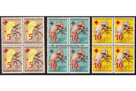 Nederlands Nieuw Guinea NVPH 38-40 Postfris (Blokjes van vier) Rode Kruiszegels (Paradijsvogels) 1955