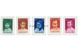 Suriname 398-402 Postfris Kinderzegels 1963 meisjes van verschillende volksstammen