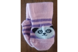 Sokjes roze met paarse streep en panda motief