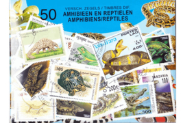 Importa Postzegelpakket AMFIBIEËN EN REPTIELEN (50 verschillende zegels)