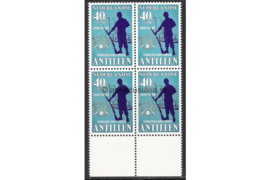 Nederlandse Antillen NVPH 631 Postfris (40+20 cent) (Blokje van vier) MET VELRAND 50 jaar Vrijwilligers Korps Curaçao 1979