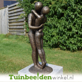 Beeld brons ''Kussend paar'' TBW1728br
